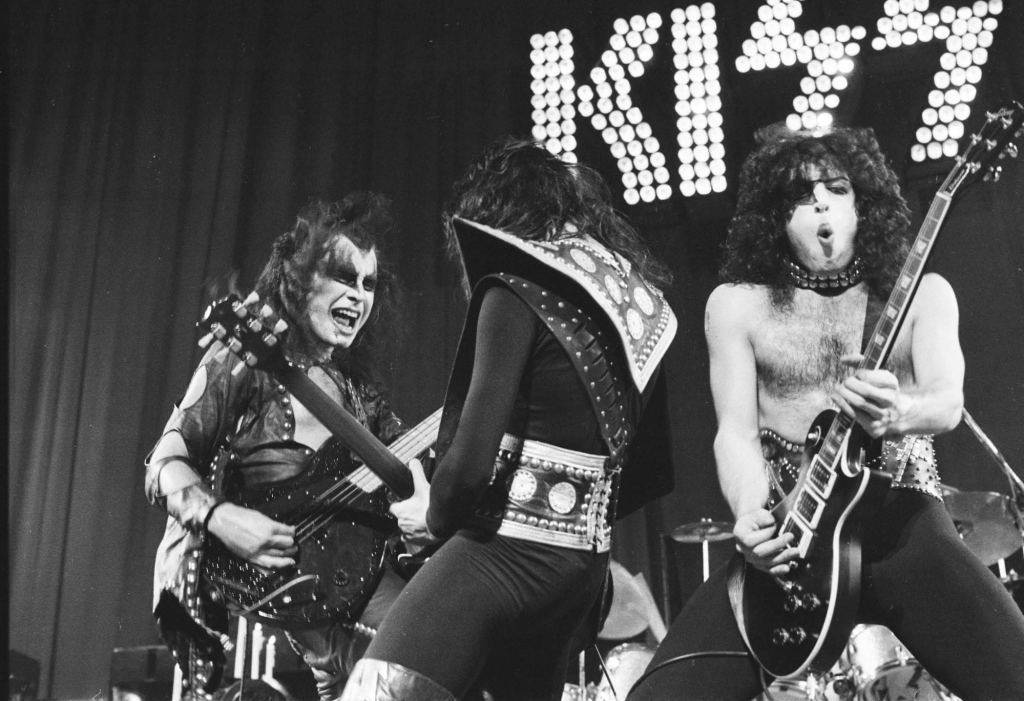 KISS in concert - 1973